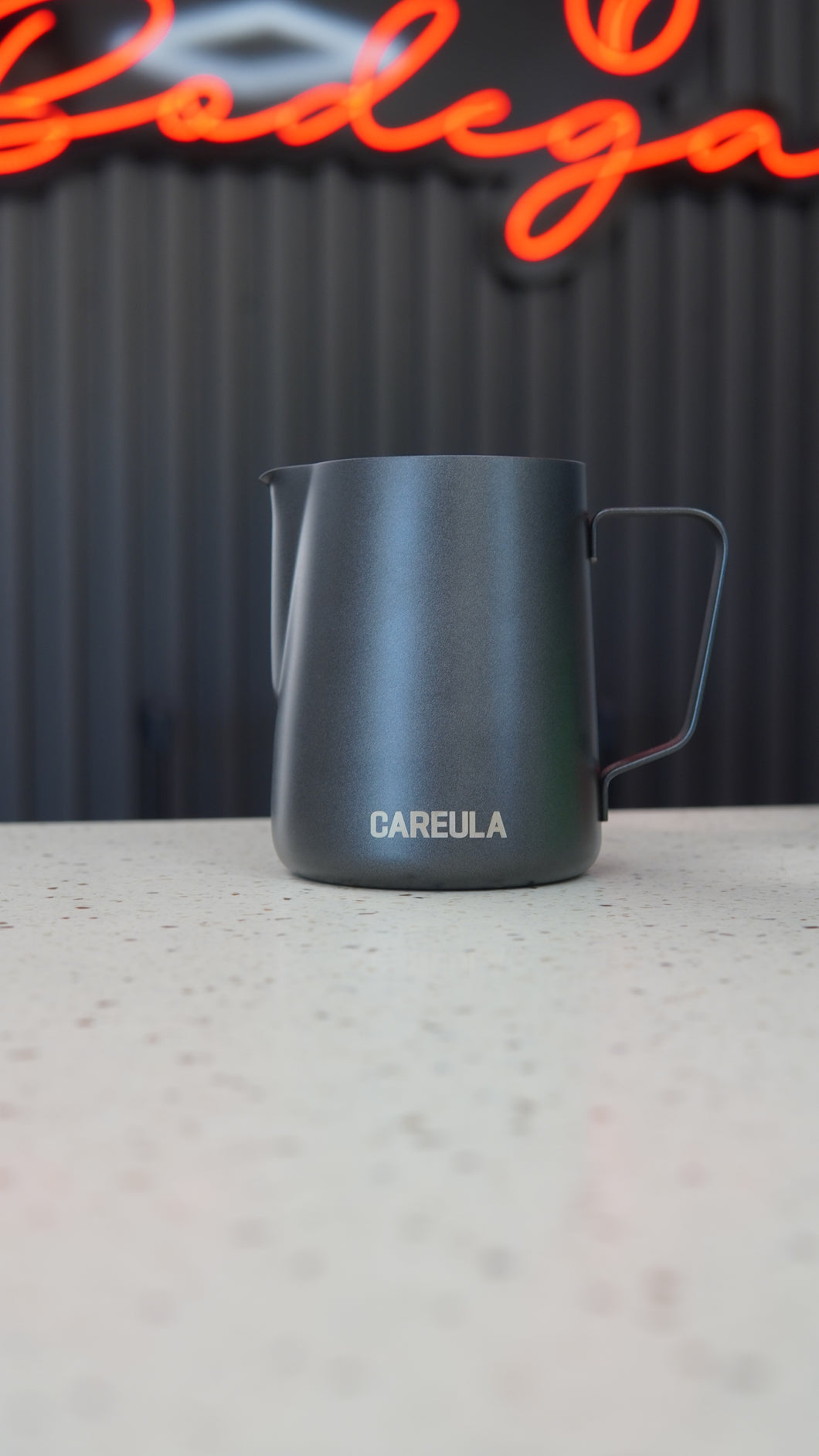 Caruela Pitcher